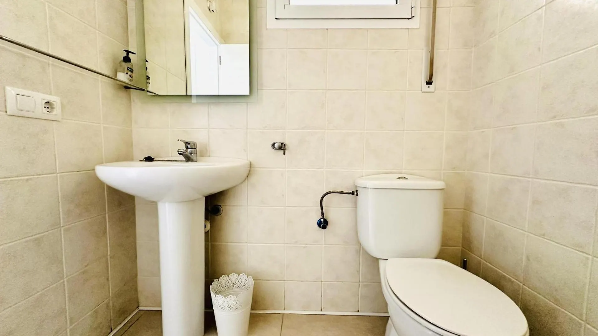 6020 Villa Martin, Casa Con Intimidad, Maravillosa Vista Panoramica A Canyelles Petites, Zona Muy Tranquila En La Colina, Jardin Con Zona Chill-Out. A.A. Parking - Es-258-82 Roses 0*,  Hiszpania